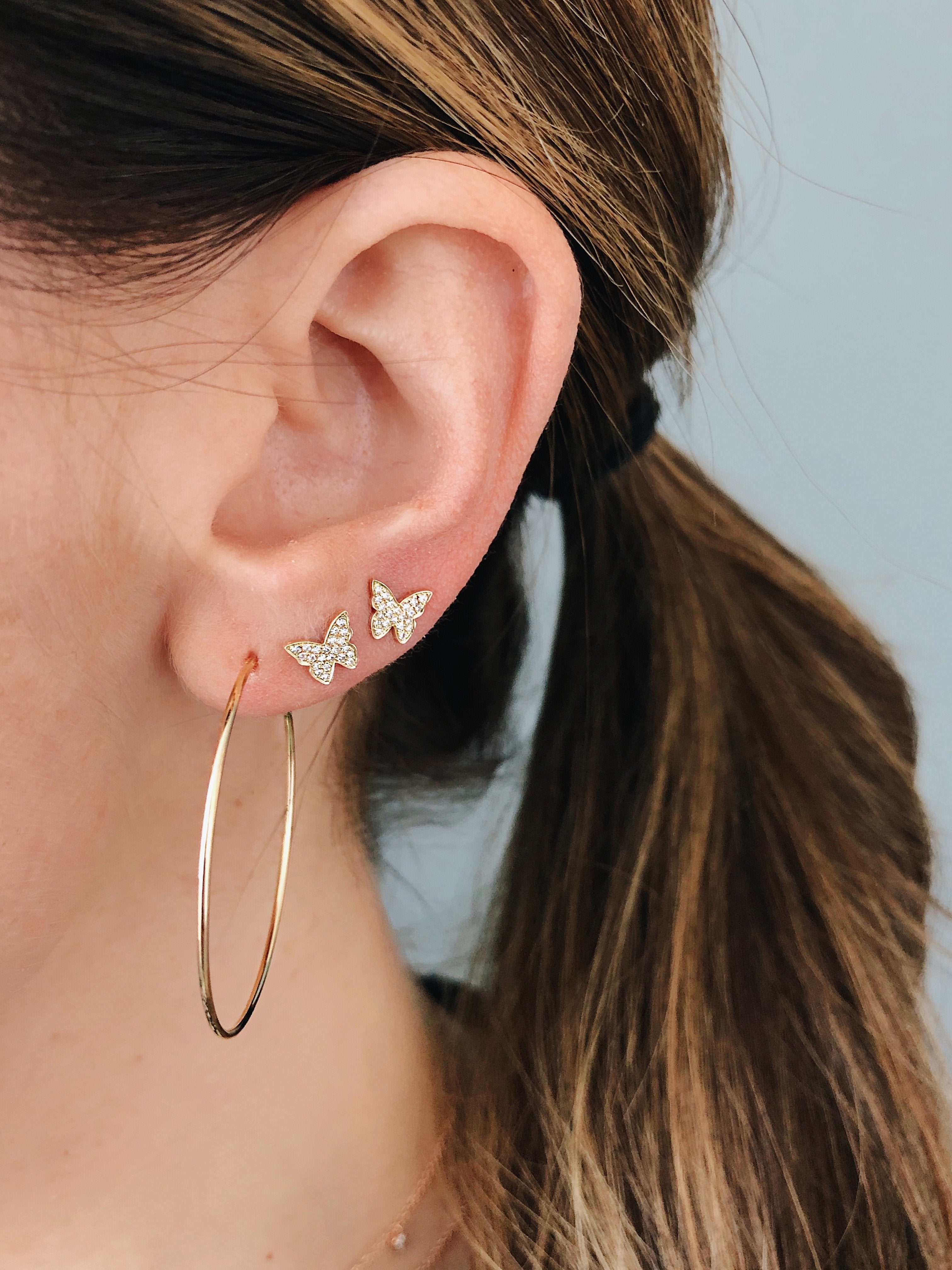 The Perfect Gold Hoop Earring